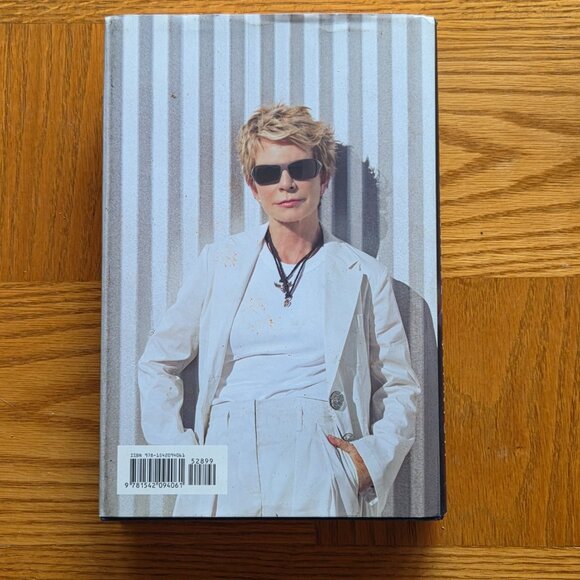 Quantum: A Thriller by Patricia Cornwell Captain Chase #1 - Picture 2 of 2